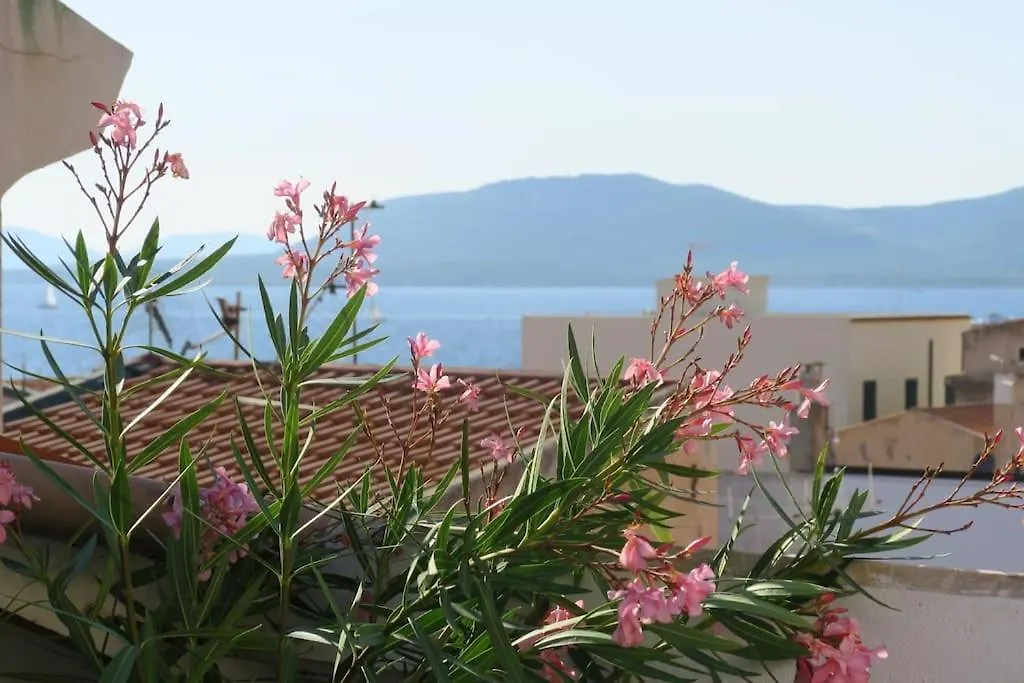 Mansard Ferret Charming House Alghero Centro